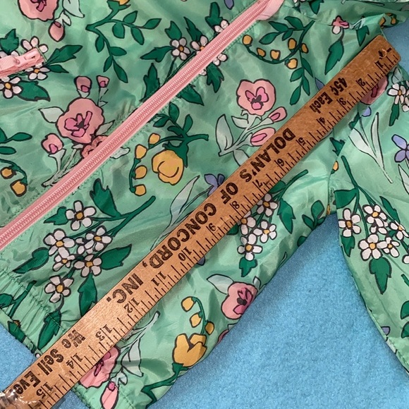 CAT & JACK floral zip up hooded windbreaker with 2 zipper pockets NEW size 2T - Picture 10 of 12